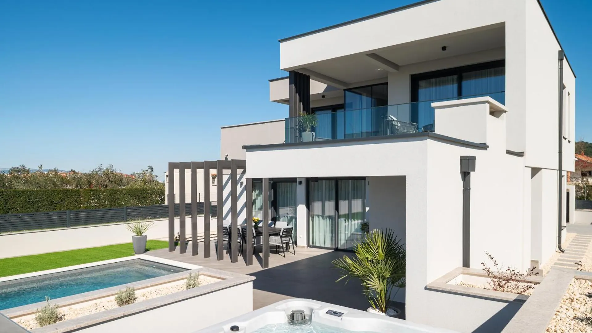 Villa Zenith With Private Pool And Jacuzzi Bibinje