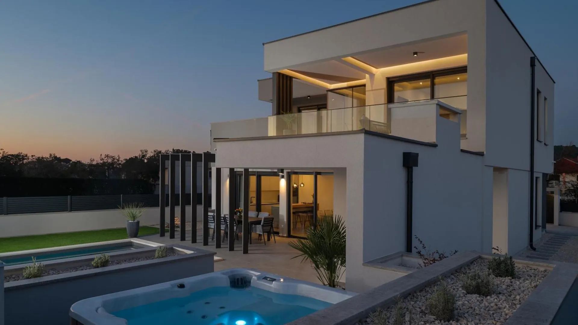 Villa Zenith With Private Pool And Jacuzzi Bibinje