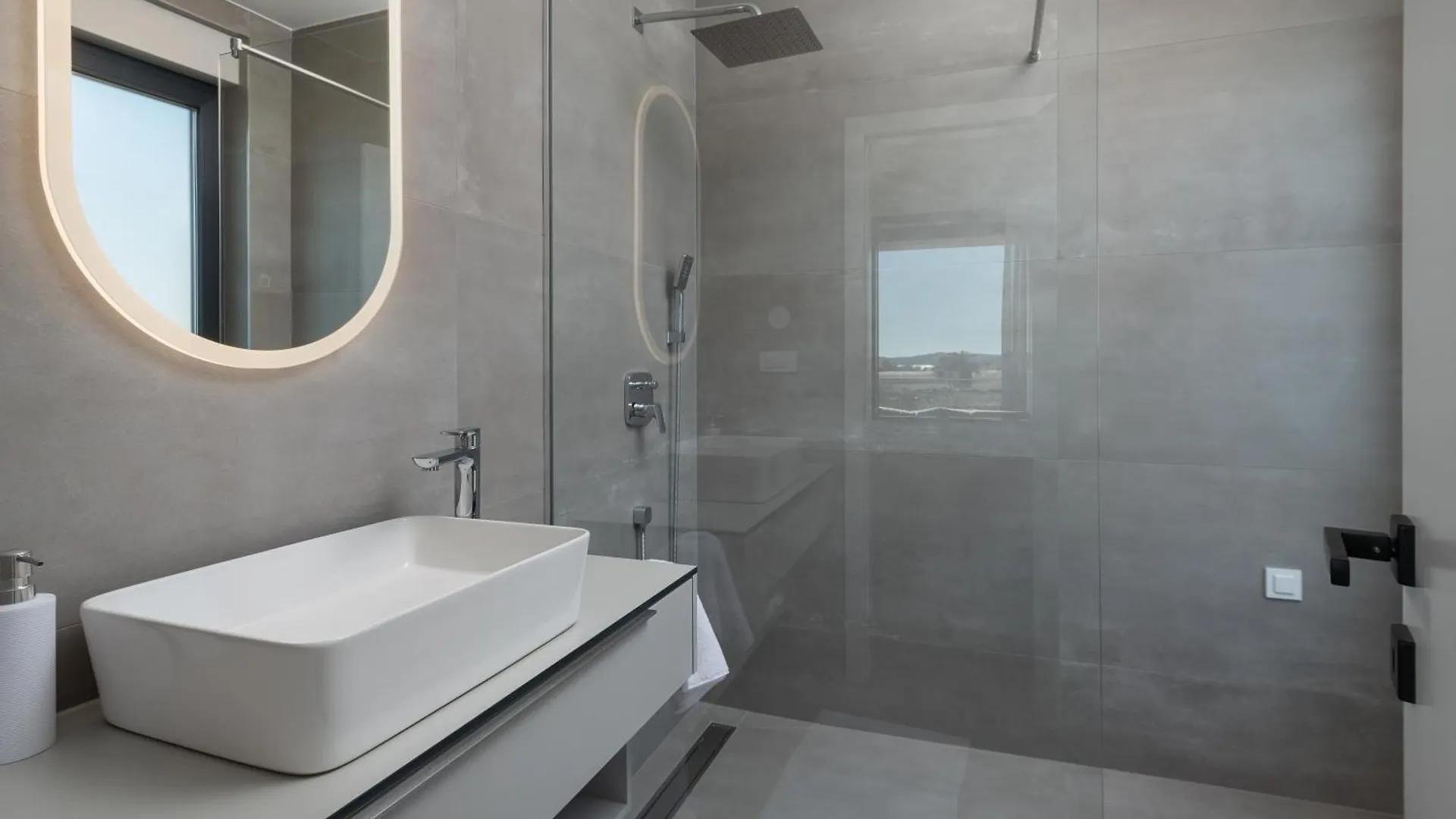 Villa Zenith With Private Pool And Jacuzzi Bibinje