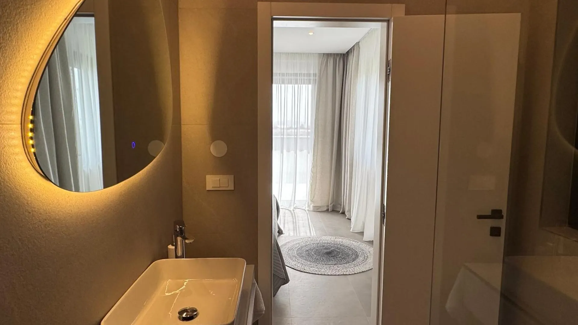 Villa Zenith With Private Pool And Jacuzzi Bibinje Kroatien