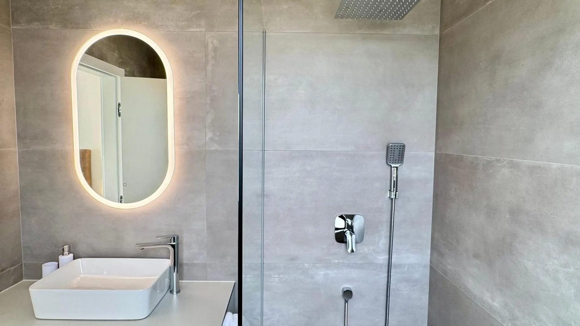 Villa Zenith With Private Pool And Jacuzzi Bibinje
